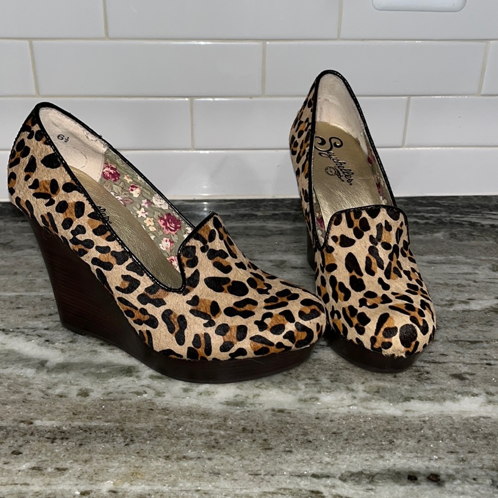 Seychelles - Textured Leopard Print with Wooden Wedges